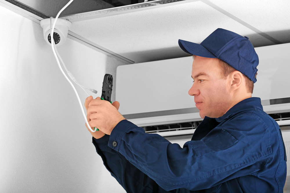 wired battery powered security cameras installation