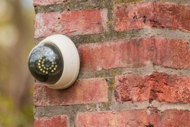 how to spot fake security camera